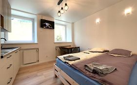 Modern Guest House In City Center I Room 2